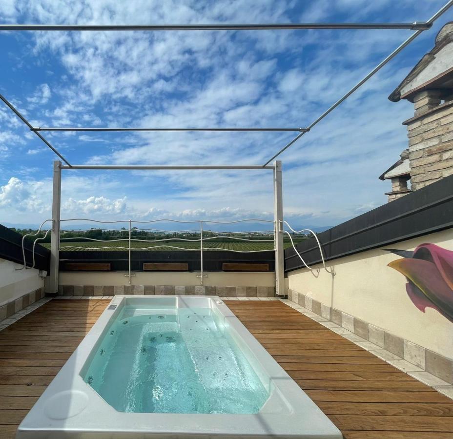 Massoni Bed And Breakfast Peschiera del Garda Exteriér fotografie