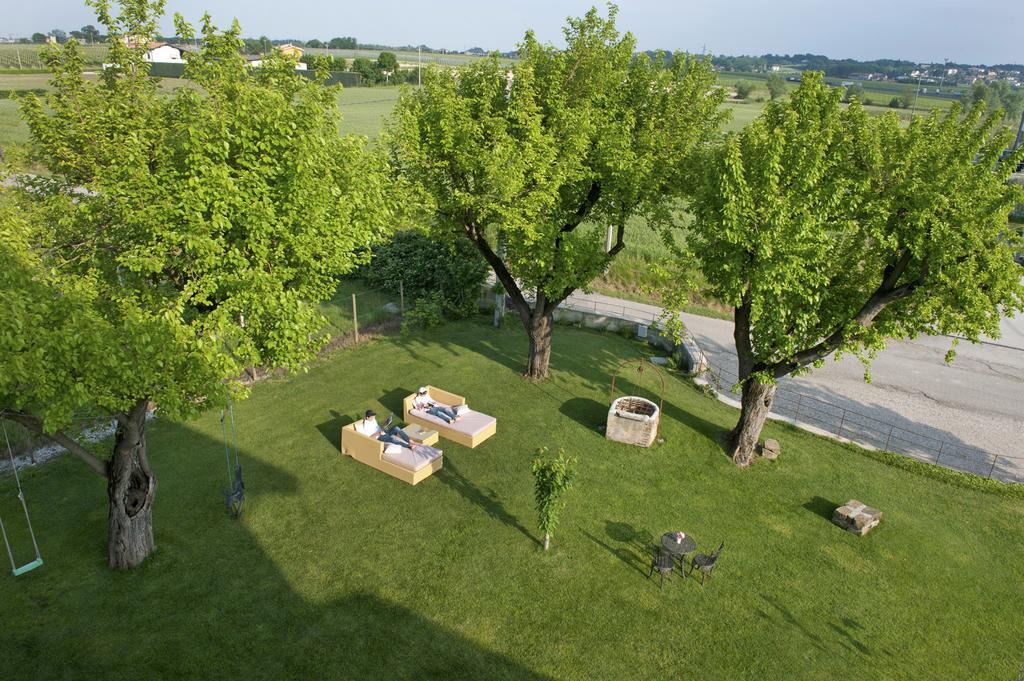 Massoni Bed And Breakfast Peschiera del Garda Exteriér fotografie